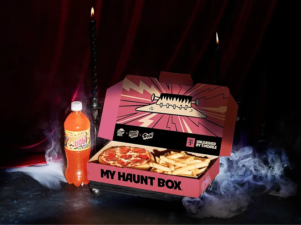 Free 20oz Pepsi with Pizza Hut My Haunt Box purchase via T-Mobile Tuesdays